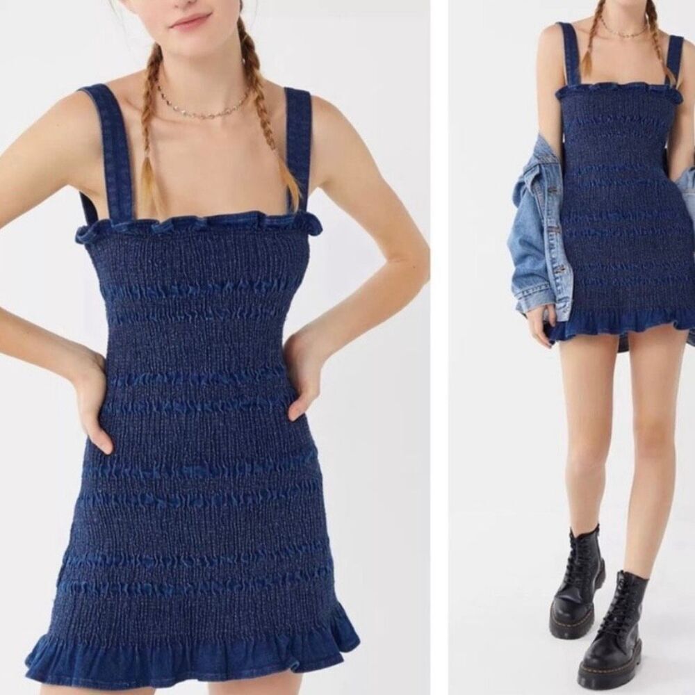 Urban Outfitters denim smocked mini dress size 6